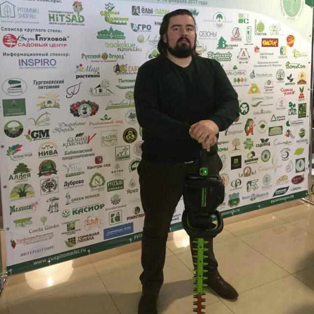 Ведущий специалист в России по технике GreenWorks. Дмитрий П.